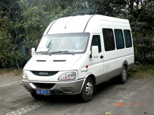 成都租中巴車(chē)-都靈V