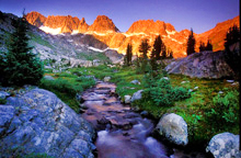 A1：川藏南線成都、巴塘、然烏鎮(zhèn)、波密、拉薩8日游