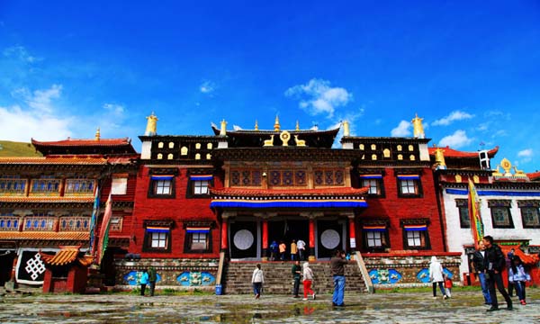 四姑娘山、新都橋、海螺溝（小環(huán)線）7日游