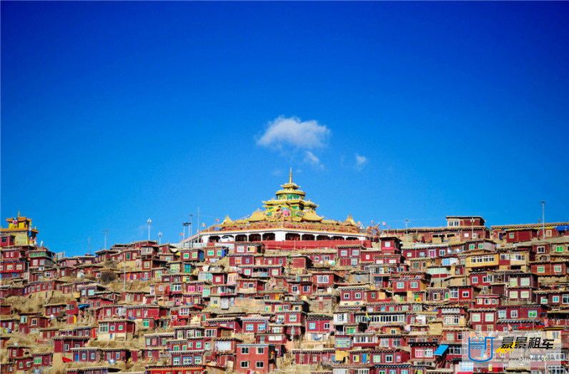 色達(dá)，一生該去一次的地方。一次，是一天，是一年，是一生。