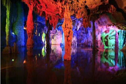 端午節(jié)玩點不一樣的 巴蜀神秘溶洞游