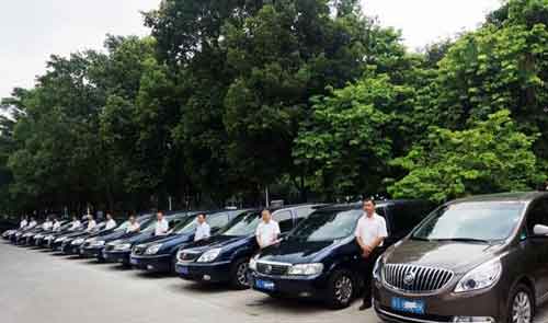 成都雙流機(jī)場(chǎng)有哪些汽車租賃公司？